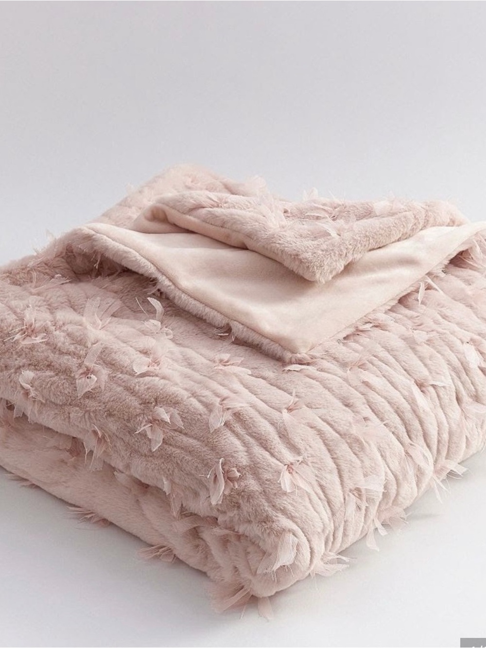 Love Shack Fancy Sweet Bows Fur Throw 45x60 Throw NWT Blush Pink